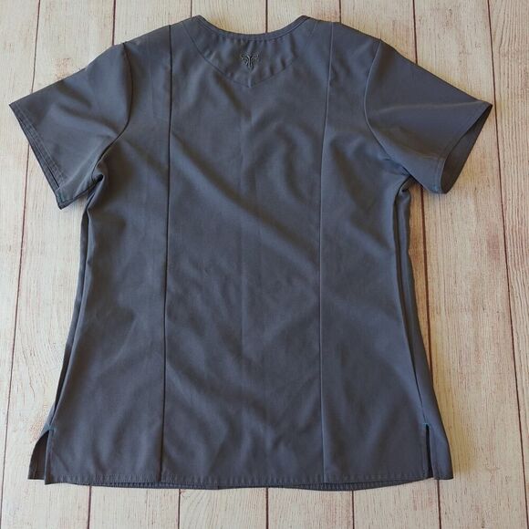 Pair of v-neck scrub tops sz S - Picture 3 of 10